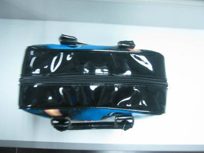 【專業(yè)開發(fā)生產(chǎn)旅行袋,戶外包及各類手袋,箱包產(chǎn)品。】價格,廠家,圖片,牛津布袋,東莞市企石華駿手袋加工廠-